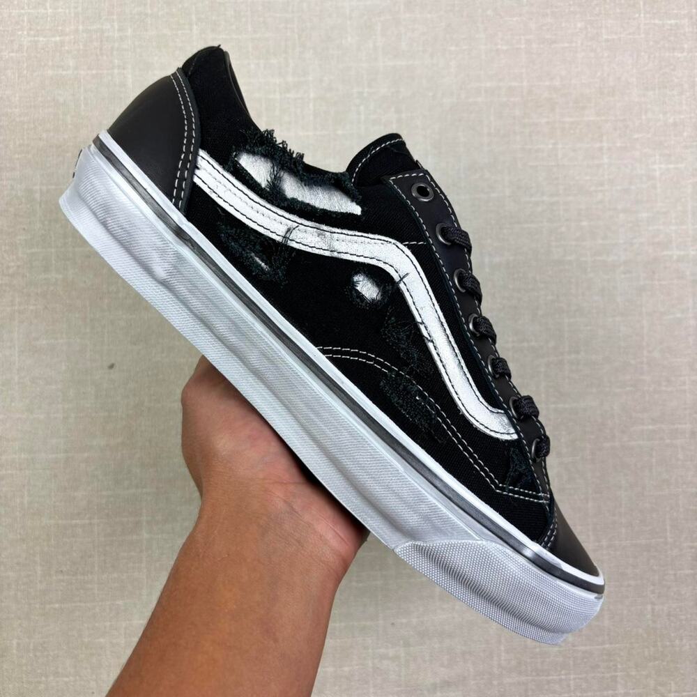 📓 2025 Vans OTW Old Skool 36 Vibram “Distressed Silver” 9.5M